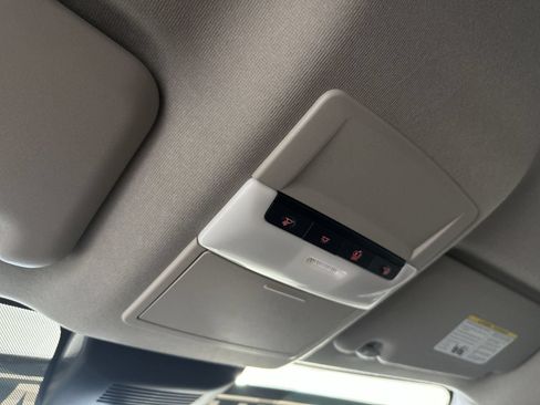 Certified 2024 Nissan Sentra SV FWD image 22