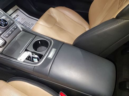 Used 2023 Hyundai Santa Fe Calligraphy w/ Cargo Package image 27