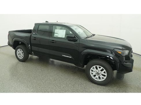 New 2026 Toyota Tacoma SR5 image 12