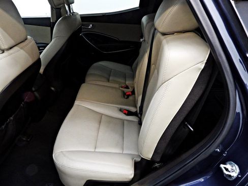 Used 2017 Hyundai Santa Fe Sport w/ 2.4L Tech Package 04 image 10