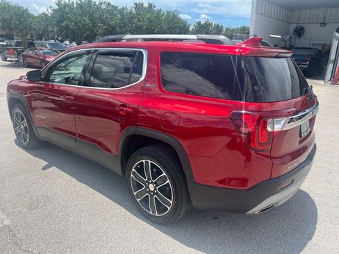 Used 2021 GMC Acadia SLT w/ Preferred Package FWD image 13