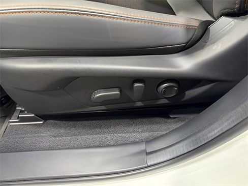 Certified 2025 Subaru Crosstrek 2.5i Limited w/ Popular Package #4A image 12