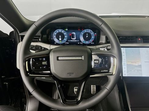 Used 2026 Land Rover Range Rover Evoque Dynamic SE image 12