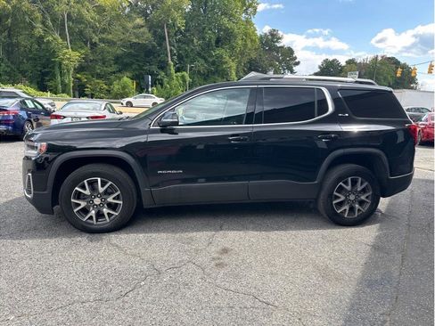 Used 2021 GMC Acadia SLE w/ Driver Convenience Package image 4