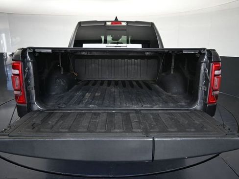 Used 2022 RAM 1500 Limited w/ Body Color Bumper Group image 35