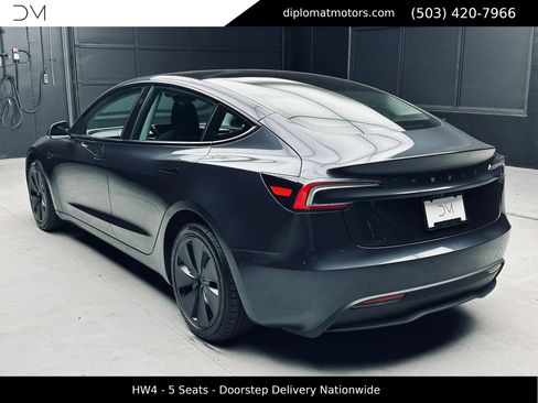 Used 2025 Tesla Model 3 Long Range RWD image 5