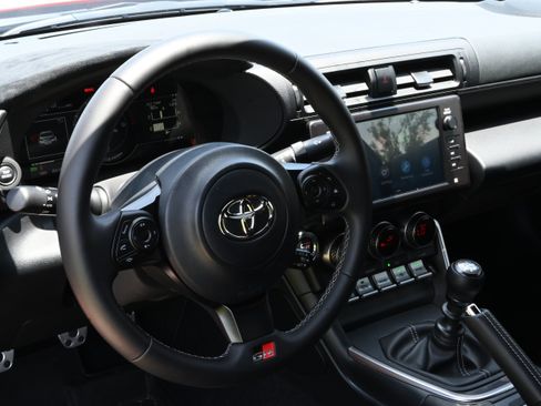 Used 2026 Toyota GR86 Premium RWD image 13