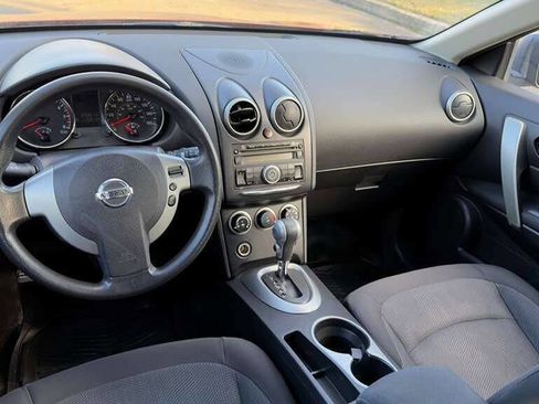 Used 2011 Nissan Rogue S image 18