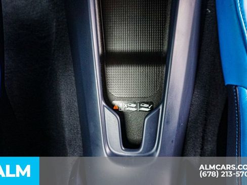 Used 2022 Chevrolet Corvette Stingray Premium Conv w/ Z51 Performance Package image 33