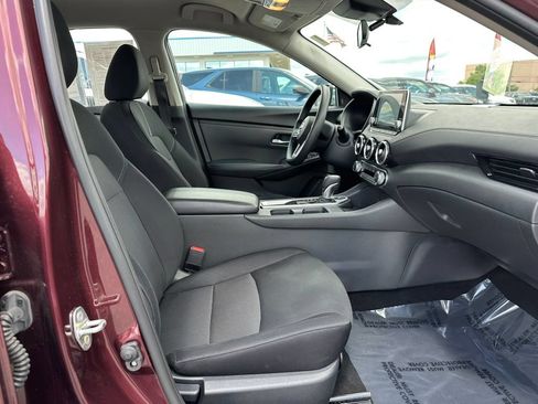 Used 2024 Nissan Sentra SV FWD image 15