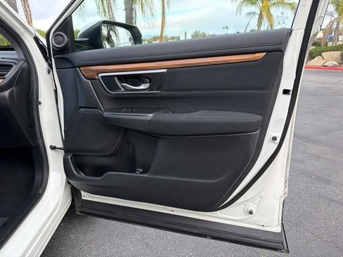 Used 2018 Honda CR-V EX image 27