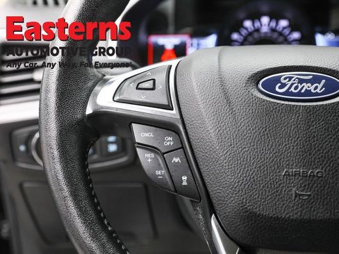 Used 2021 Ford Edge SEL w/ Convenience Package image 15