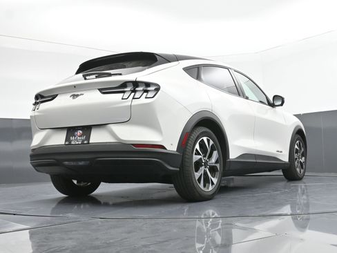 Used 2024 Ford Mustang Mach-E Select w/ Comfort Package Lite image 26