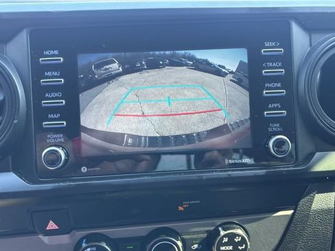 Used 2022 Toyota Tacoma SR w/ SR Convenience Package image 26