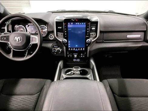 Used 2025 RAM 1500 Big Horn AWD/4WD image 18