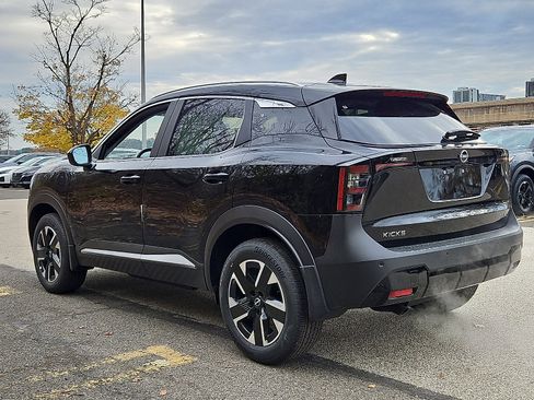New 2026 Nissan Kicks SV image 4