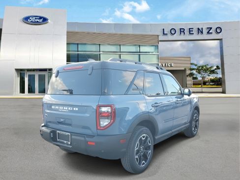 New 2025 Ford Bronco Sport Outer Banks w/ Outer Banks Tech Package+ image 4