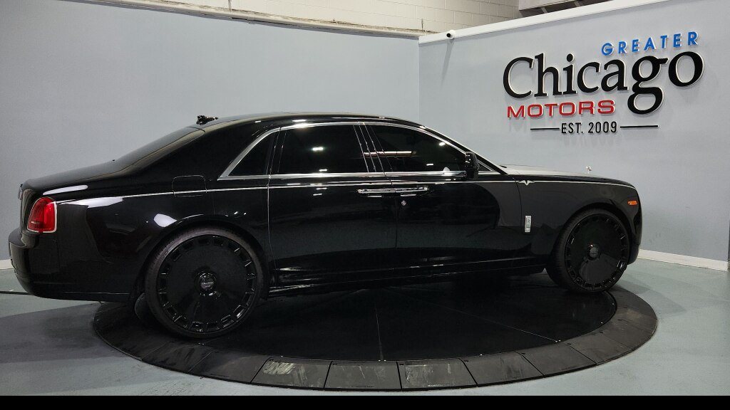 Used 2014 Rolls-Royce Ghost RWD image 14