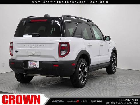 Used 2025 Ford Bronco Sport Outer Banks image 7
