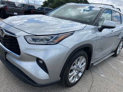 Used 2024 Toyota Highlander Limited