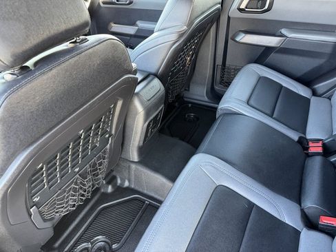 Used 2022 Ford Bronco Black Diamond image 17