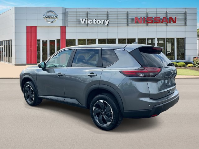 Used 2024 Nissan Rogue SV AWD/4WD image 6