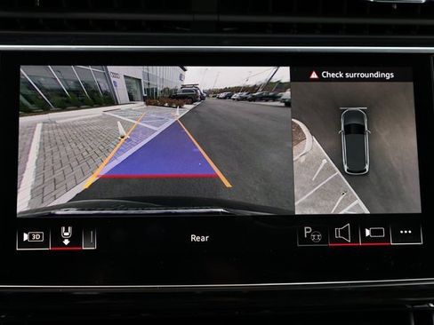 Used 2025 Audi Q7 3.0T Prestige w/ Prestige Package image 36