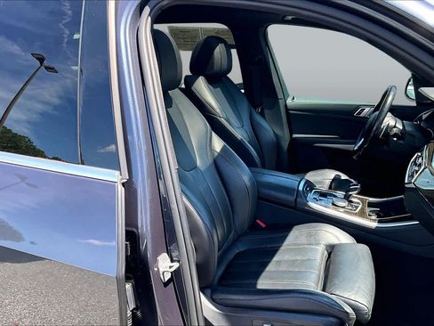 Used 2021 BMW X5 xDrive45e w/ Premium Package AWD/4WD image 9
