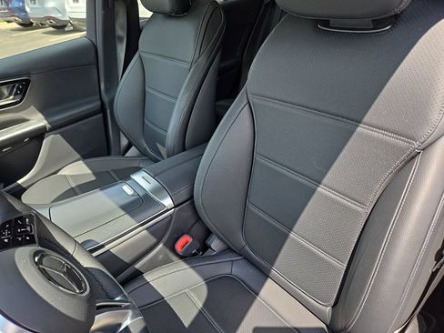 Certified 2026 Mercedes-Benz GLC 300 4MATIC image 13