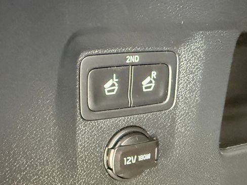 Used 2022 Kia Telluride S image 11