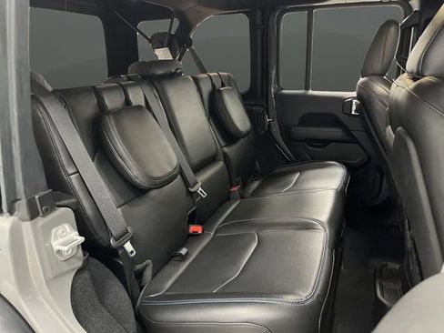 Used 2022 Jeep Wrangler Unlimited Rubicon 4xe w/ Cold Weather Group image 31