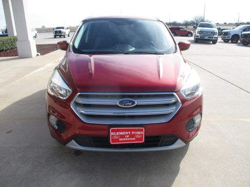 Used 2019 Ford Escape SE image 10