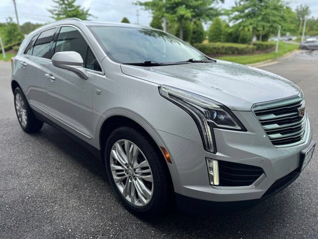 Used 2018 Cadillac XT5 Premium Luxury FWD image 5