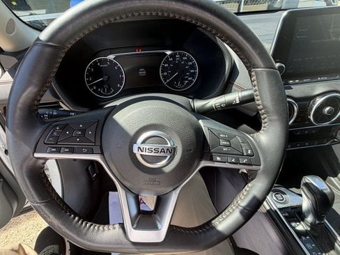 Used 2020 Nissan Sentra SV FWD image 20
