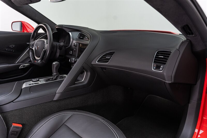 Used 2018 Chevrolet Corvette Z06 RWD image 62