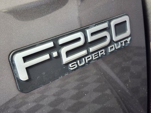 Used 2003 Ford F250 4x4 SuperCab Super Duty image 11
