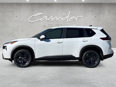 Used 2026 Nissan Rogue SV FWD image 13