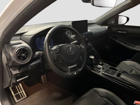 Used 2023 Lexus IS 350 F Sport w/ Memory Package RWD image 9