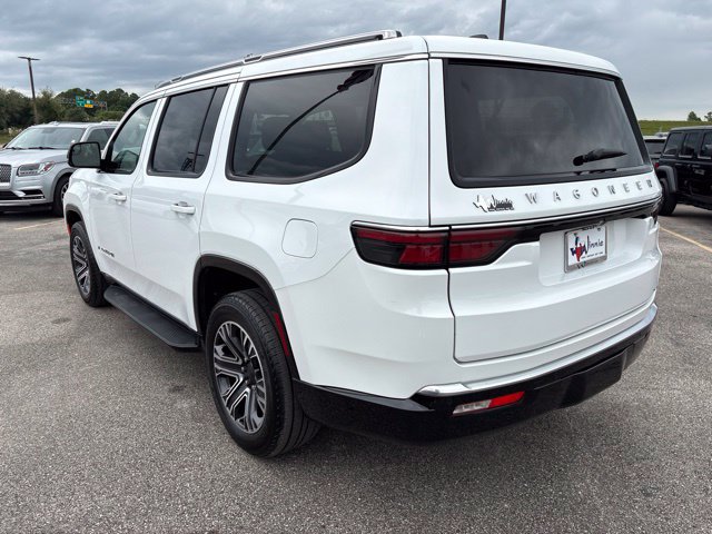 Used 2024 Jeep Wagoneer Series II AWD/4WD image 9