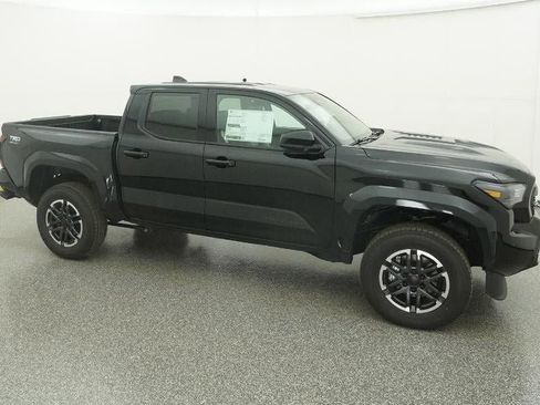 New 2025 Toyota Tacoma TRD Sport image 12