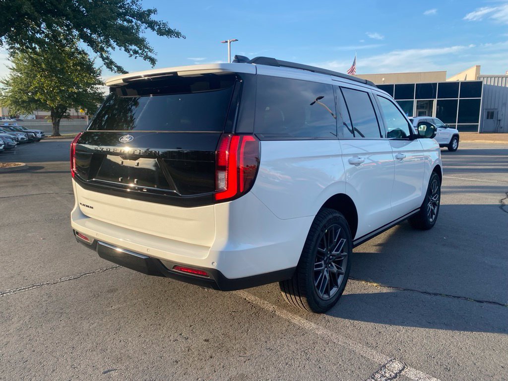 New 2027 Ford Expedition Platinum w/ Stealth Appearance Package AWD/4WD image 7