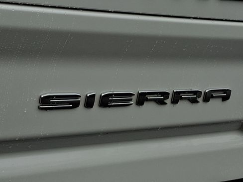 Certified 2023 GMC Sierra 3500 SLT w/ SLT Premium Package image 30