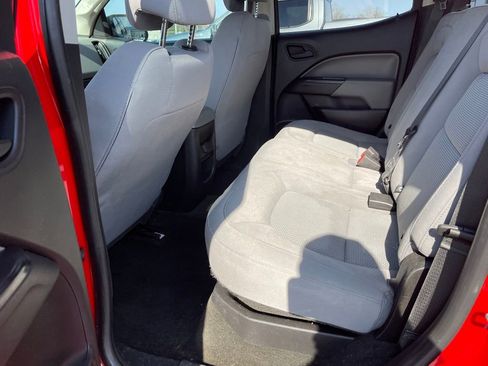 Used 2018 Chevrolet Colorado W/T w/ WT Convenience Package image 6