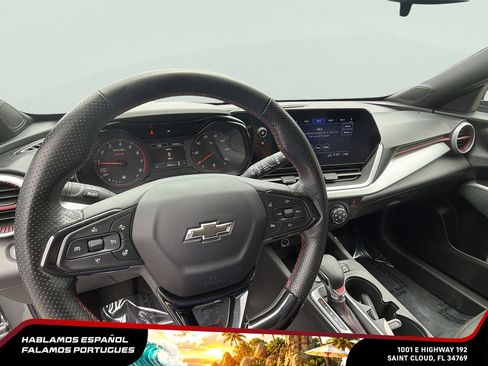Used 2024 Chevrolet Trax RS w/ Driver Confidence Package FWD image 16