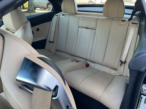 Used 2018 BMW 440i Convertible image 18