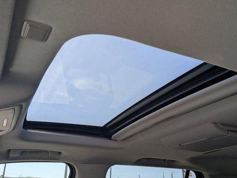 Used 2016 GMC Yukon Denali w/ Open Road Package image 22