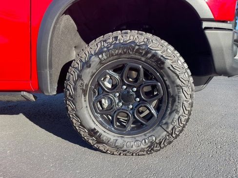 Used 2024 Chevrolet Silverado 1500 ZR2 w/ ZR2 Bison Edition image 10