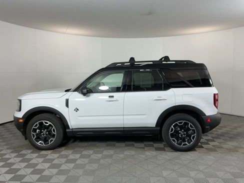 Used 2025 Ford Bronco Sport Outer Banks w/ Outer Banks Tech Package+ AWD/4WD image 8