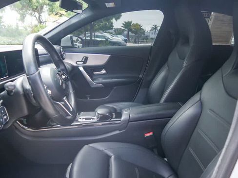 Used 2020 Mercedes-Benz CLA 250 image 18