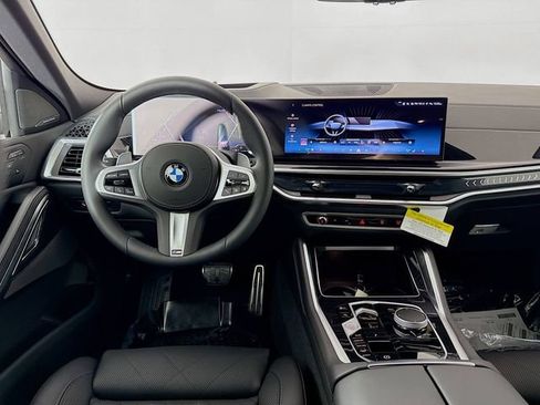 New 2026 BMW X6 xDrive40i w/ Climate Comfort Package image 24